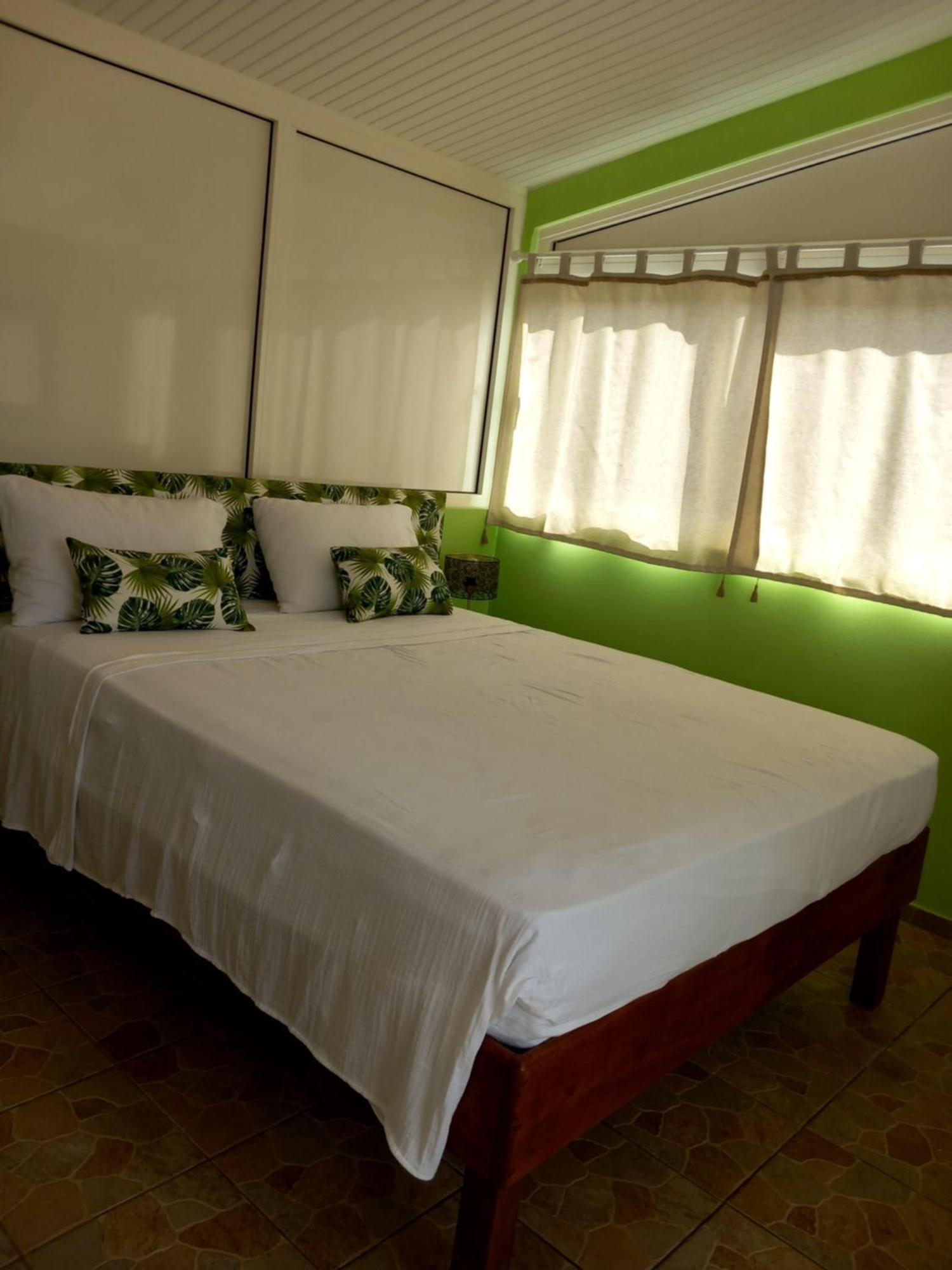 Maisonnette Atypique Au Coeur De La Martinique Riviere-Salee Экстерьер фото